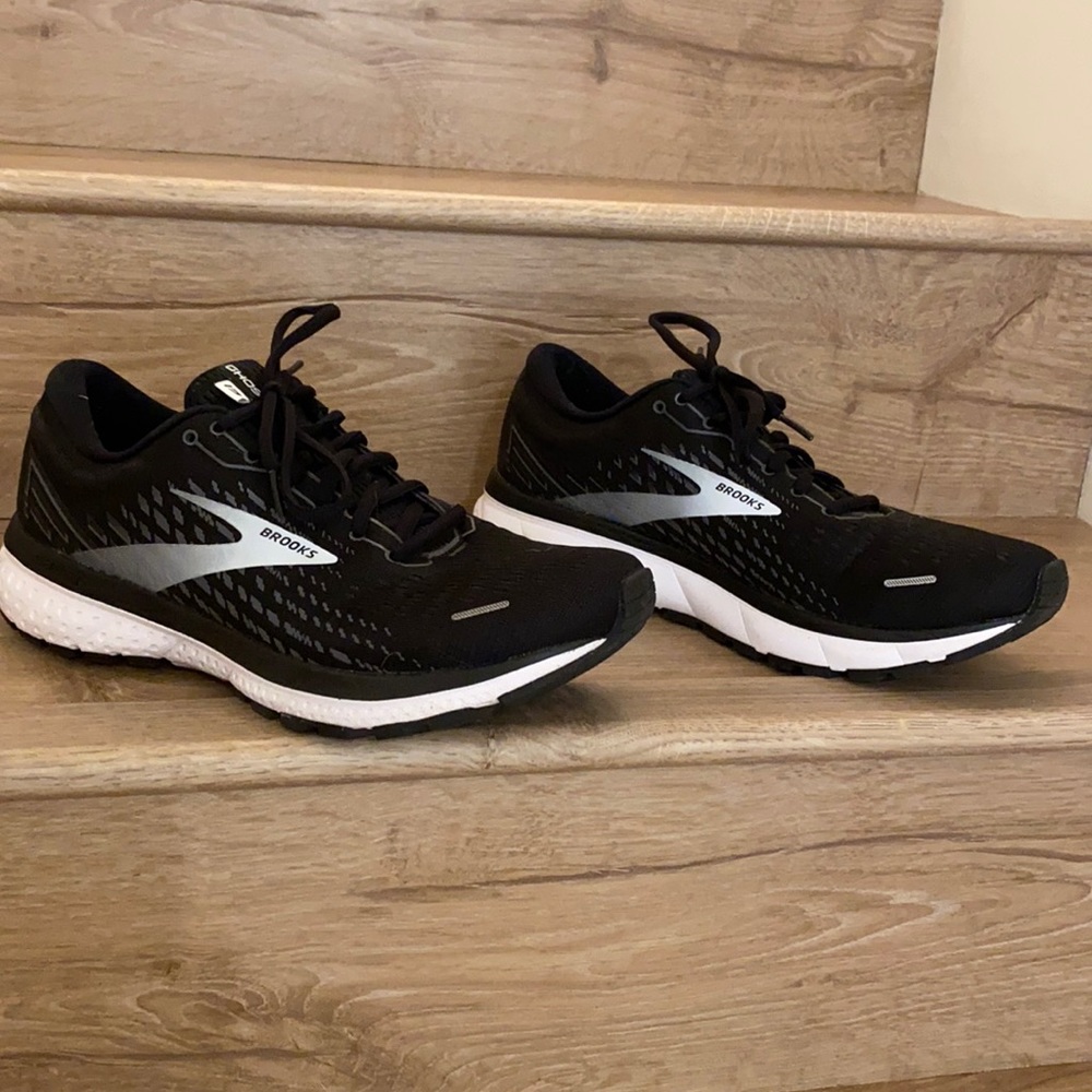 Brooks ghost 13. Men’s 9.5 worn once